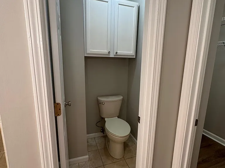 3505 Lakeside Ct — Photo 35