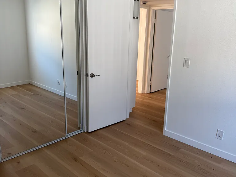 10746 Blix St #203 — Photo 16