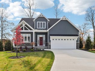 594 Magnolia Ct, Mayfield Village, OH 44143