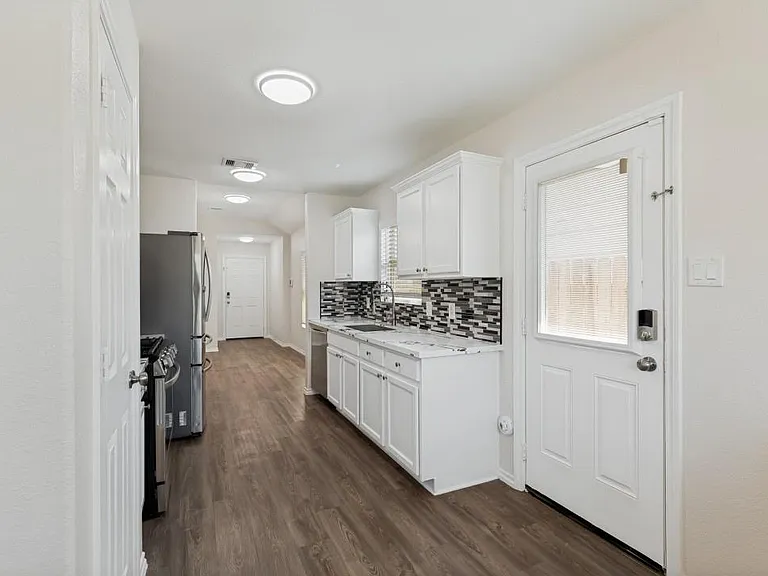 1235 Blue Hazel Ct — Photo 13