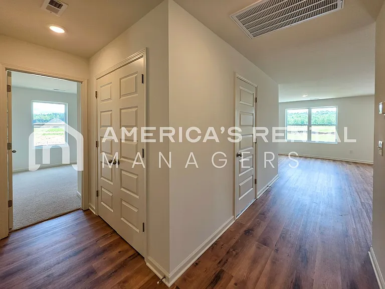 556 Saddlewood Bnd — Photo 19