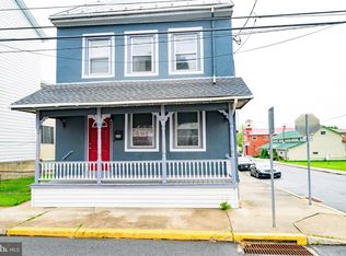 230 N Main St, Bernville, PA 19506