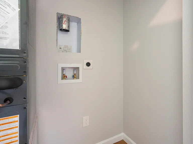 790 S Rodriquez St — Photo 27
