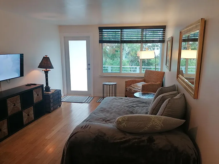 405 N Hibiscus Dr — Photo 14
