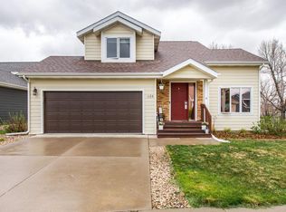 1124 Clover Ridge Dr, Rapid City, SD 57701