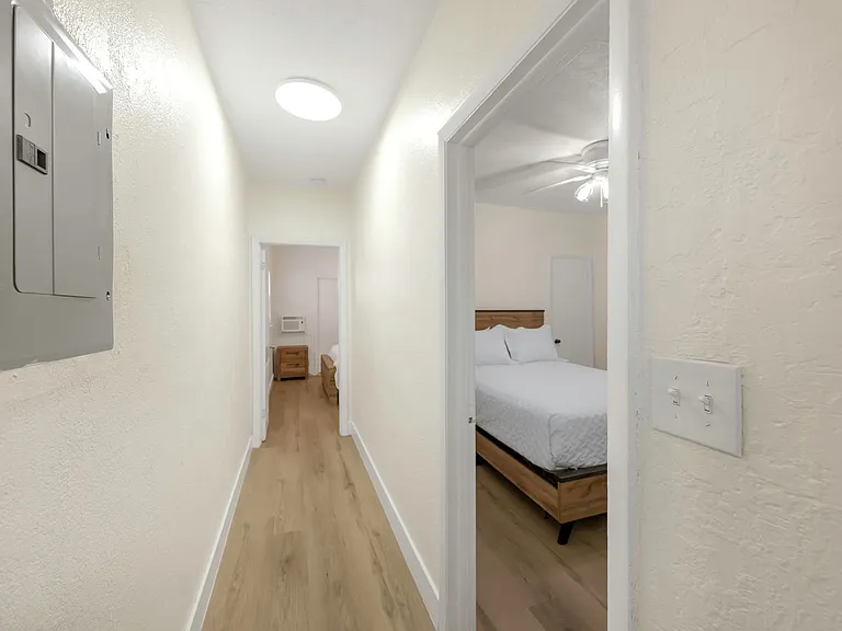 416 Skinner Blvd — Photo 57