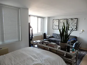 Rented by Starts New York Realty LLC