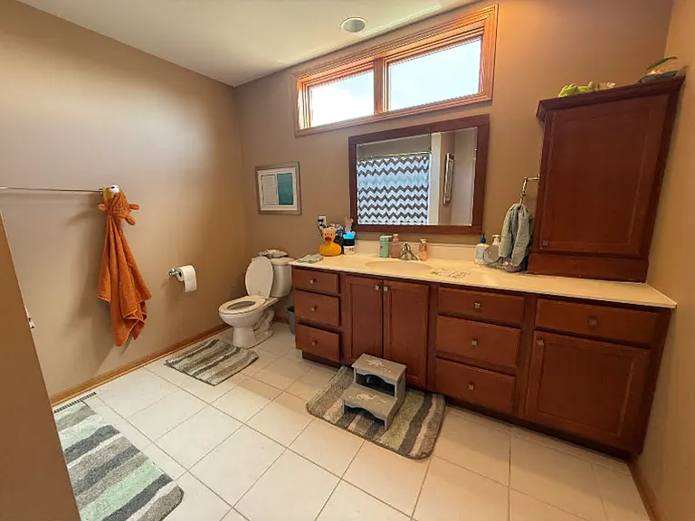 4363 Memorial Cir — Photo 33