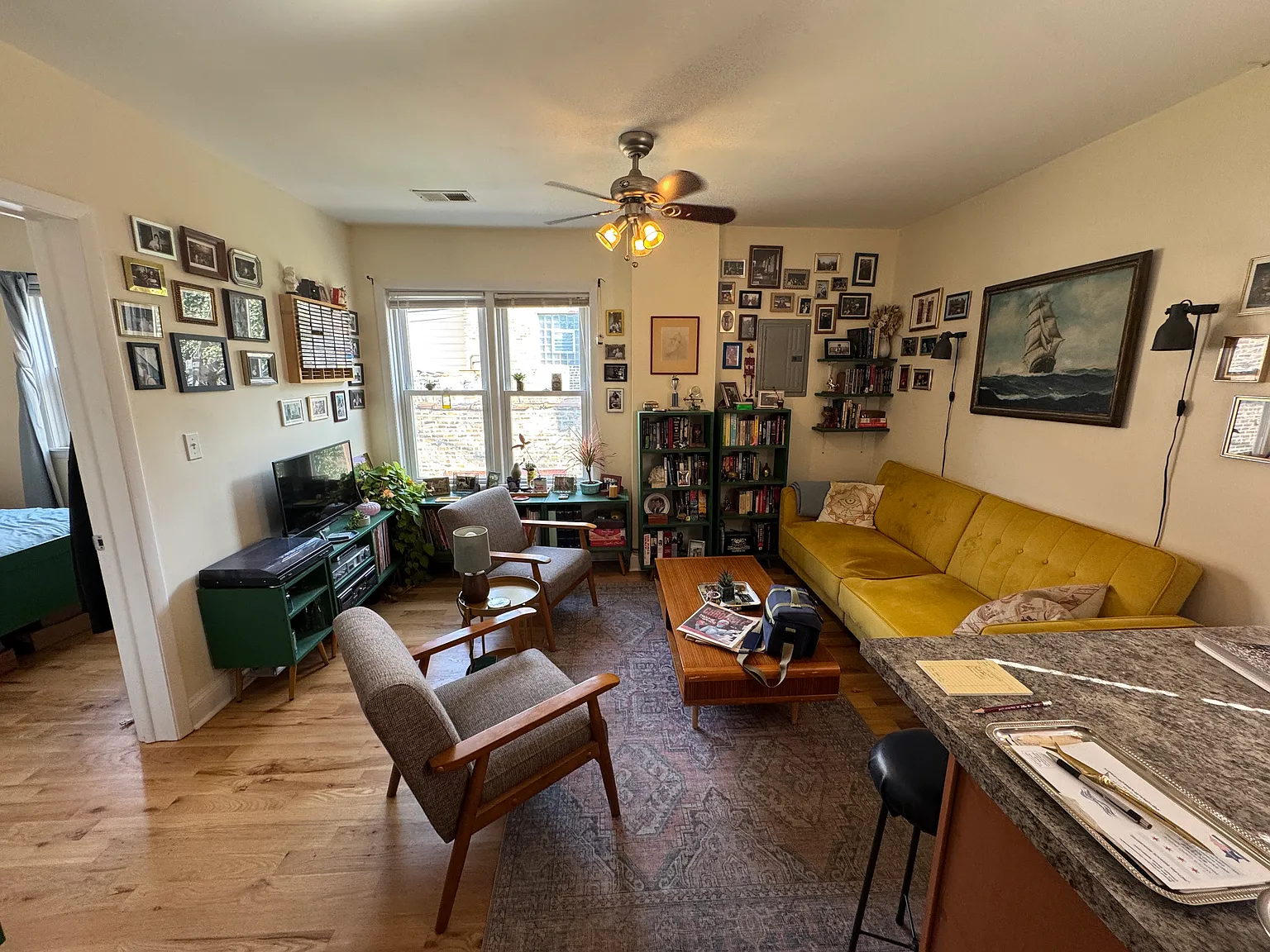 1 bed, 500 sqft, $1,350 — Photo 3