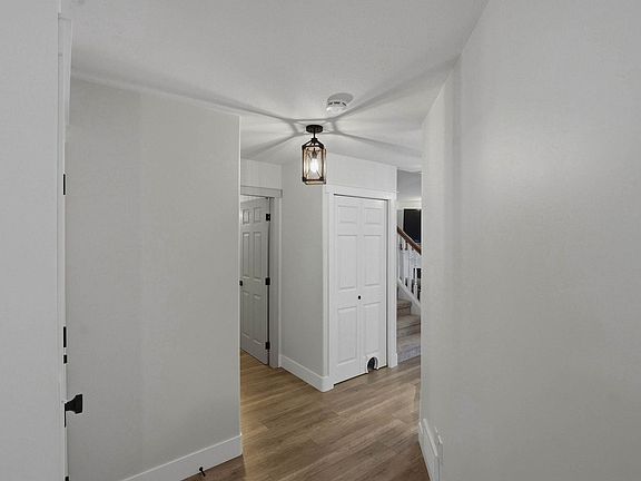 5th image of 5765 Vedder Rd #103