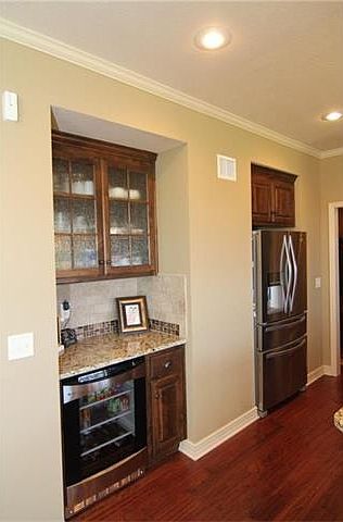 Kitchen & nook