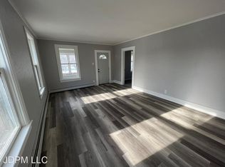 331 Main St, Oconto, WI 54153
