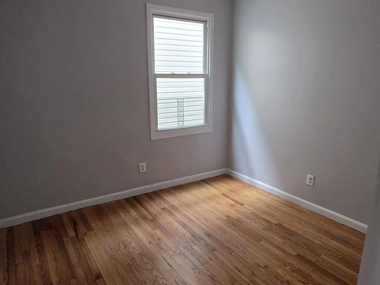 736 S 12th St #2B — Photo 8