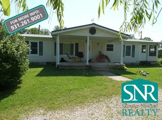 11190 H O Allison Rd, Baxter, TN 38544