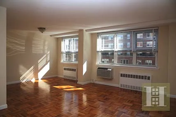 Rented by Halstead Real Estate | media 6