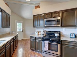 1902 Redwood Ave, Niceville, FL 32578