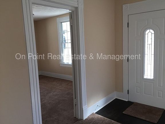 Entrance - first bedroom.
