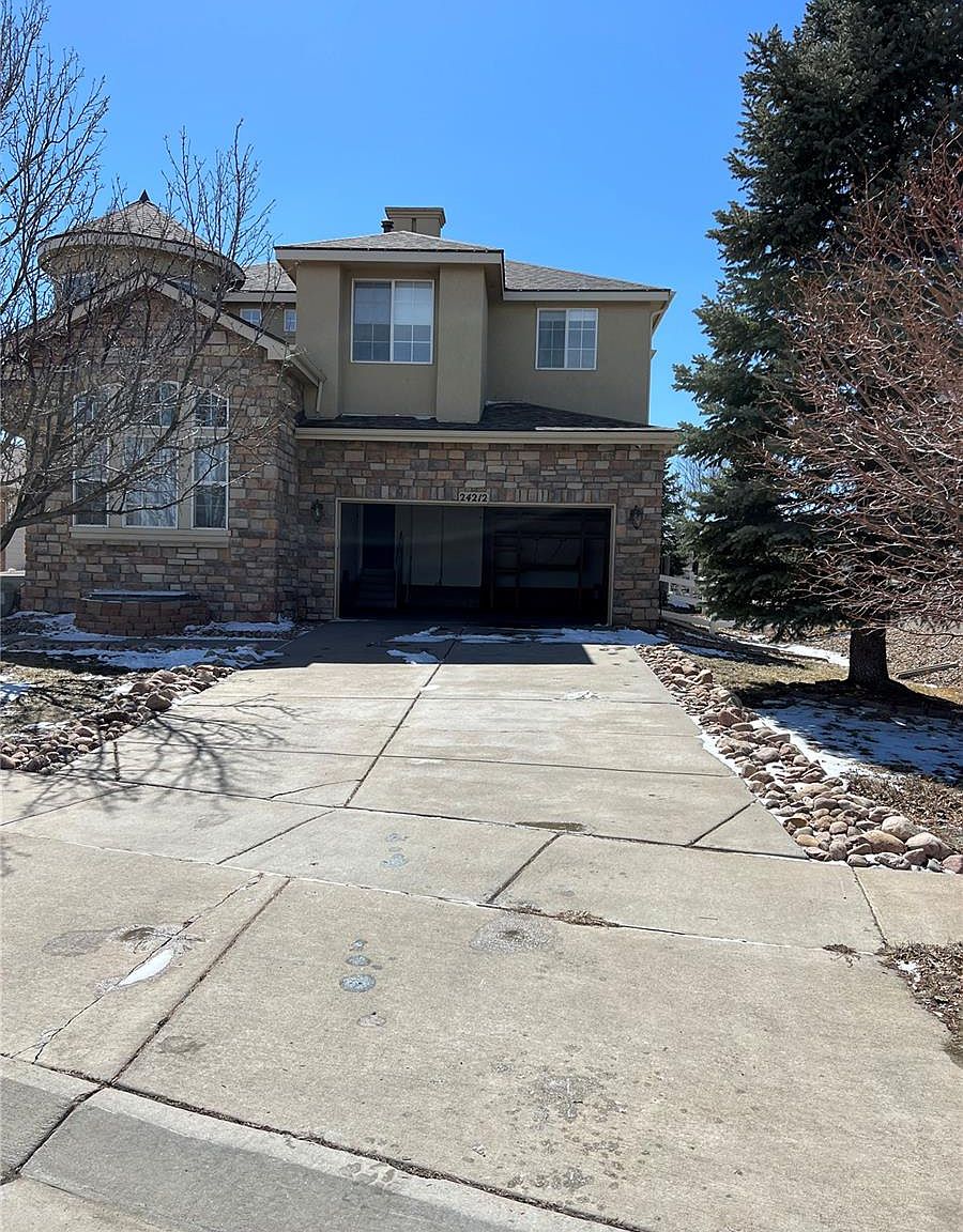 24212 E Louisiana Place