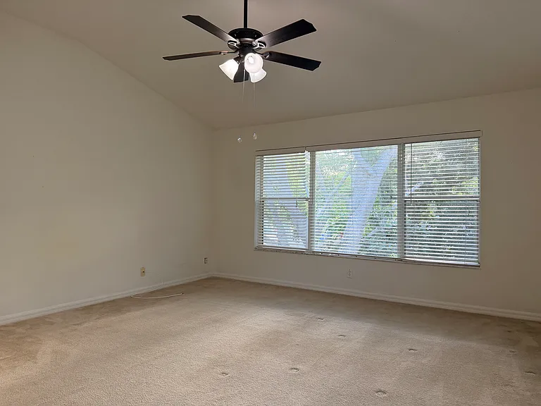 4212 Bismarck Palm Dr — Photo 23