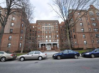 8451 Beverly Rd #6A, Kew Gardens, NY 11415