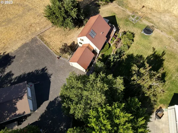 379 NE Owen Ct, Pendleton, OR 97801