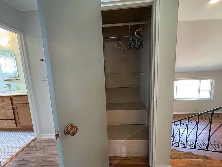 899 Bricker Blvd — Photo 31