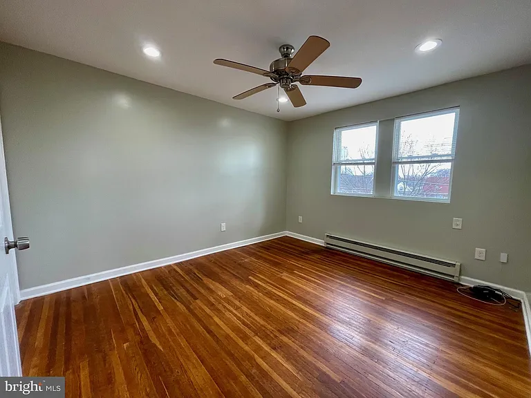 412 E Providence Rd #B — Photo 6