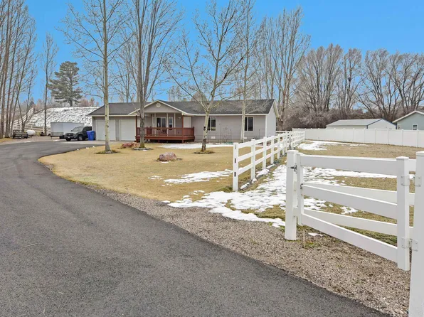 109 E 12th St, McCammon, ID 83250