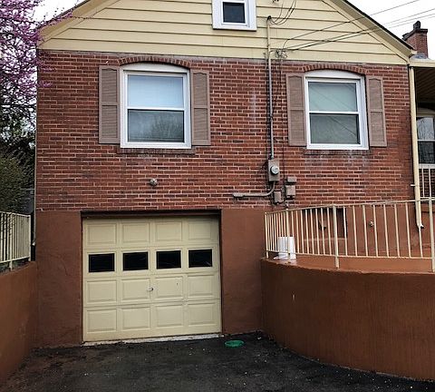 2nd image of 320 Columbia Ave