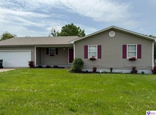 872 Shelby Ave, Radcliff, KY