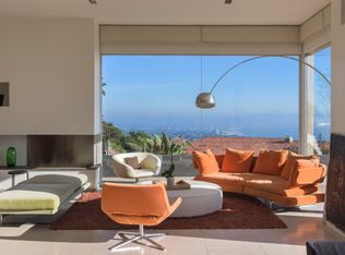 1099 Vista Grande Dr, Pacific Palisades, CA 90272