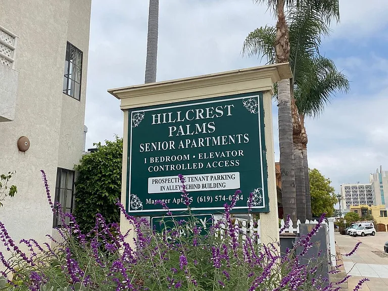 Hillcrest Palms Apartments — Photo 3