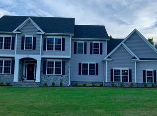 181 Mulberry Ln, Orange, CT 06477