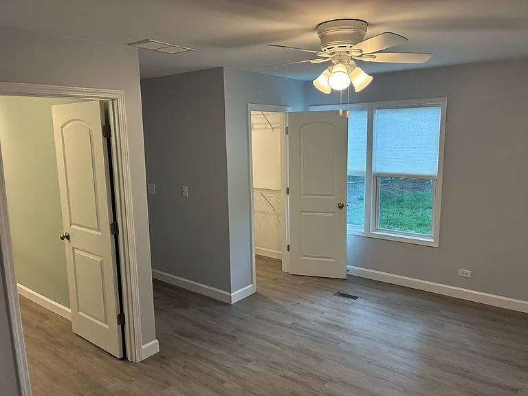 1315 Loral Ave — Photo 5