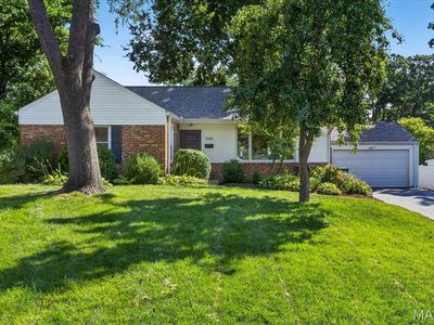 1049 Joanna Ave, Saint Louis, MO, 63122