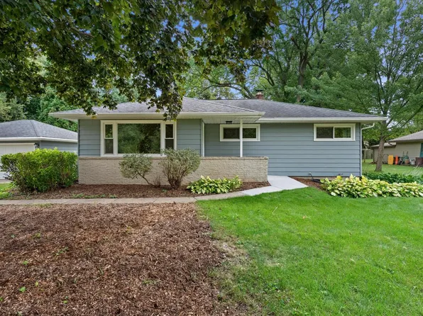N61W14967 Wigwam DRIVE, Menomonee Falls, WI 53051