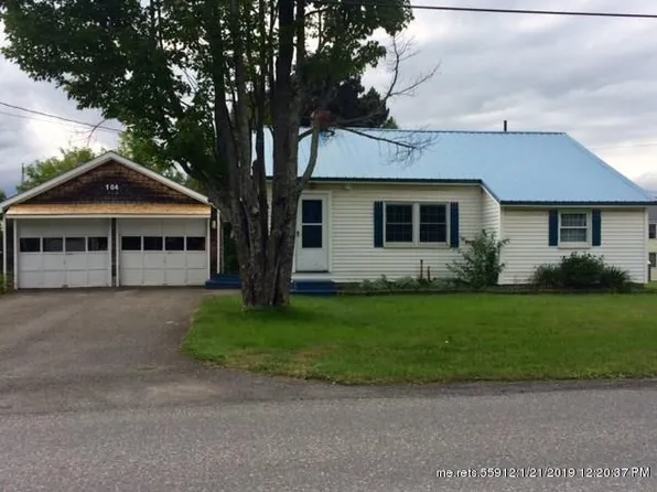 104 Dudley St, Presque Isle, ME 04769