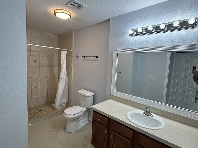 5744 Vista Linda Dr — Photo 14