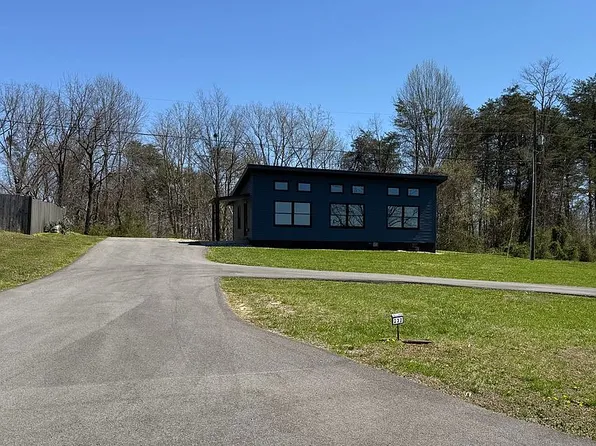 232 Fox Point Rd, Jamestown, KY 42629