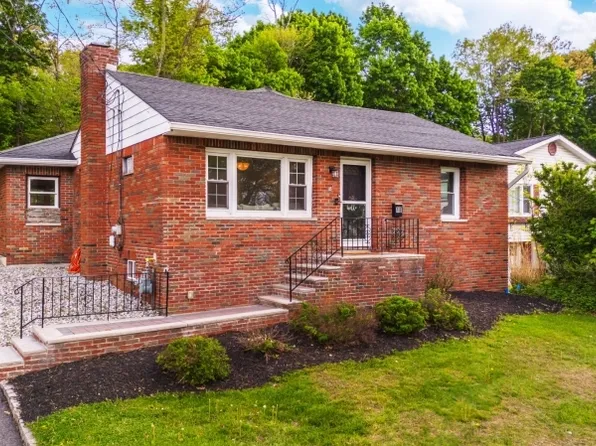 18 Cross St, Netcong Boro, NJ 07857
