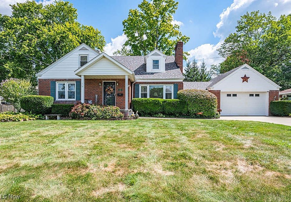 1st image of 237 Evergreen Dr