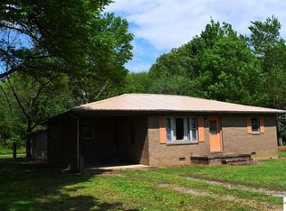 716 3rd St, Hazel, KY 42049