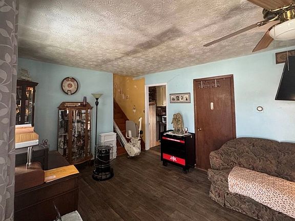 4th image of 112 Shady Acres Ln
