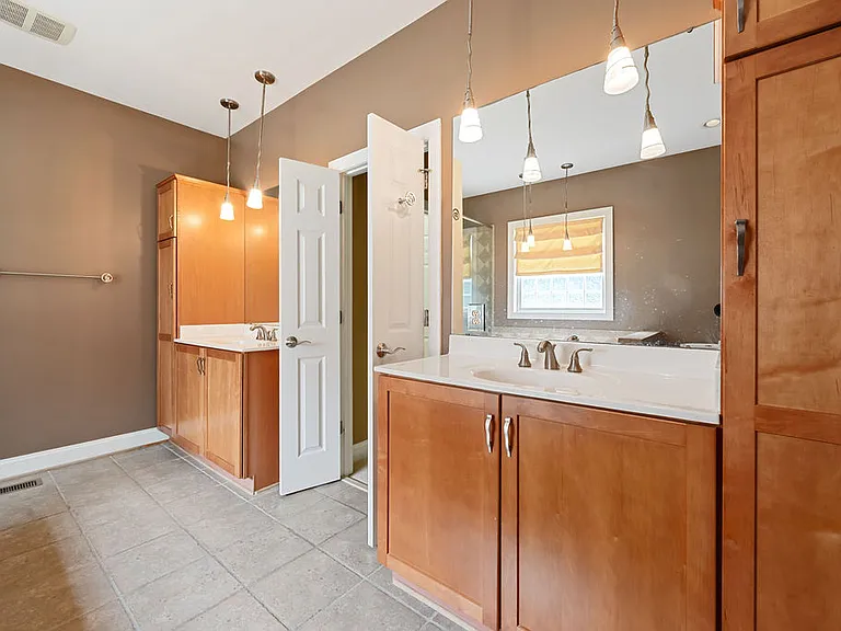 2701 Logan Estates Run — Photo 15