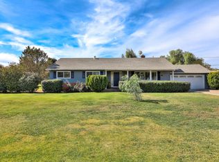 10945 Foothill Ave, Gilroy, CA 95020