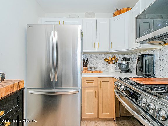 5th image of 167 Arlo Rd #B