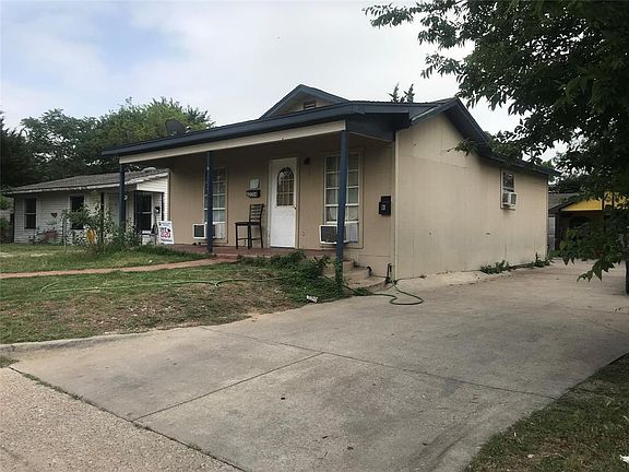 2nd image of 2553 Peak St