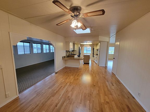 4th image of 29056 Via Playa Del Rey