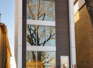 2224 N Seeley Ave #1, Chicago, IL 60647