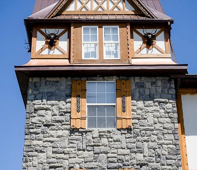 The first Castle in Grandville!
